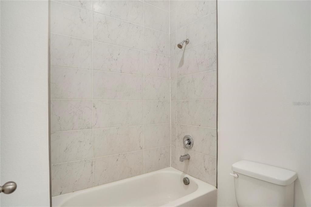 For Sale: $305,000 (4 beds, 2 baths, 1695 Square Feet)