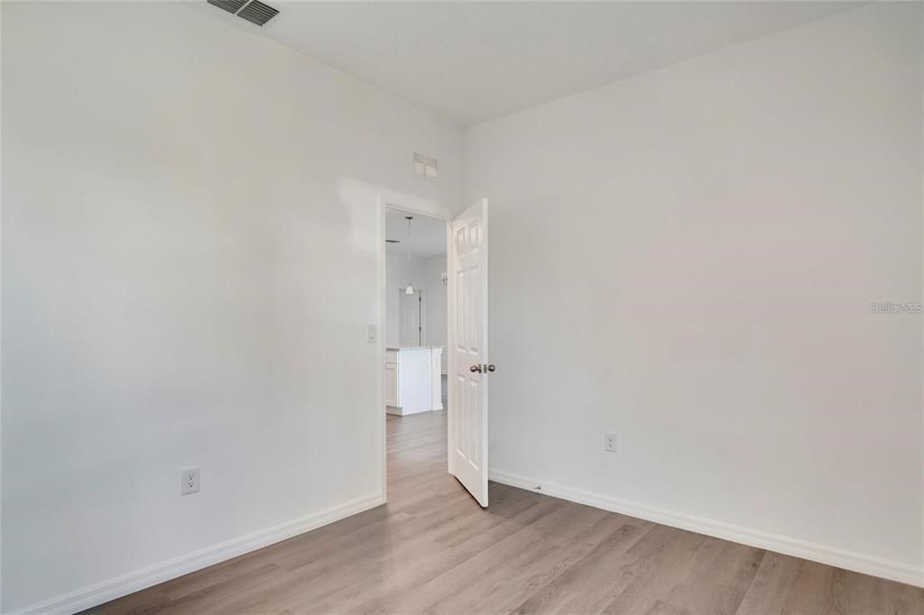 For Sale: $305,000 (4 beds, 2 baths, 1695 Square Feet)
