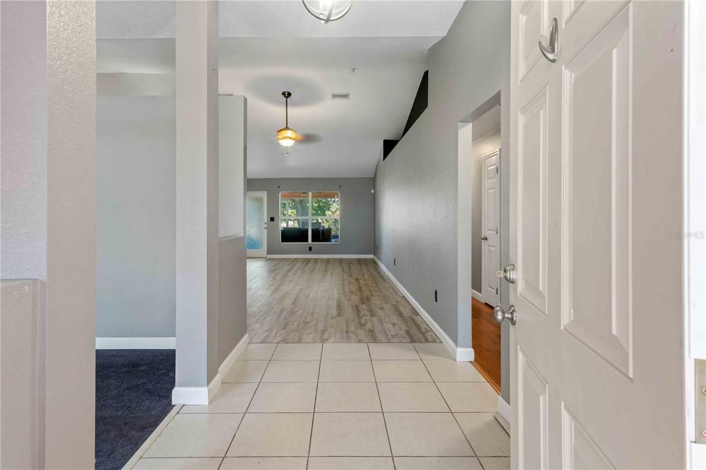 For Sale: $320,000 (4 beds, 2 baths, 2304 Square Feet)