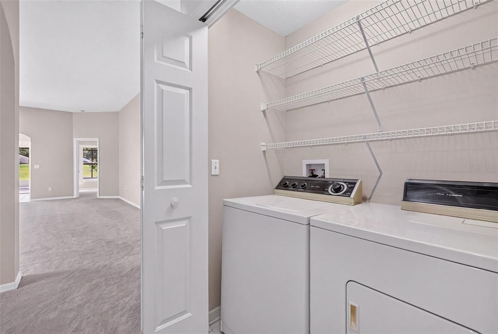 For Sale: $298,700 (3 beds, 2 baths, 1517 Square Feet)