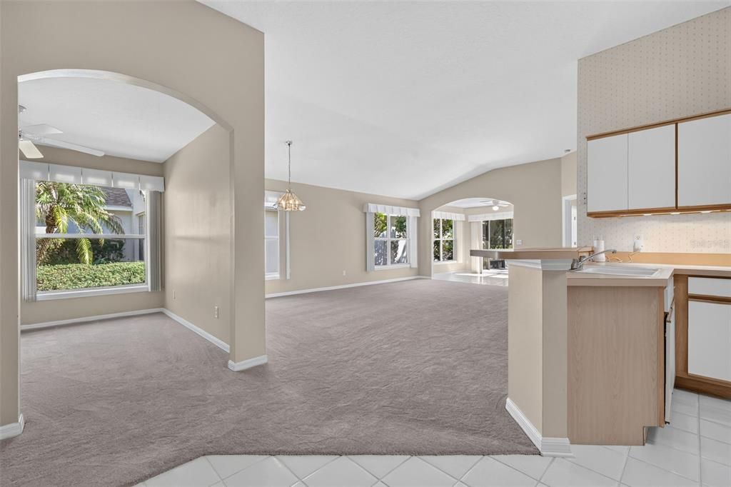 For Sale: $298,700 (3 beds, 2 baths, 1517 Square Feet)