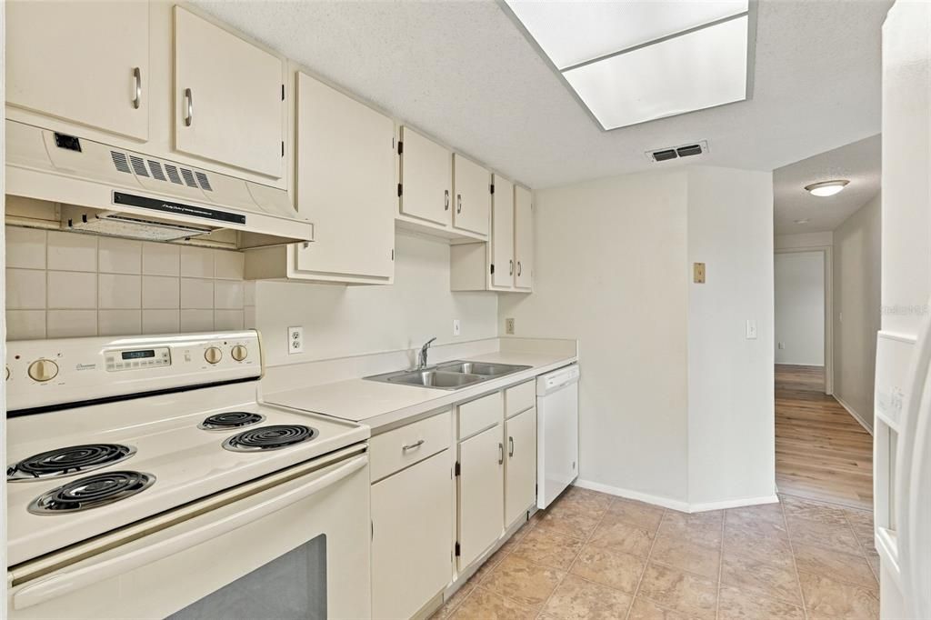 En Venta: $89,000 (2 camas, 2 baños, 960 Pies cuadrados)