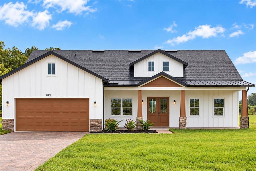 For Sale: $849,000 (4 beds, 3 baths, 2065.03 Square Feet)