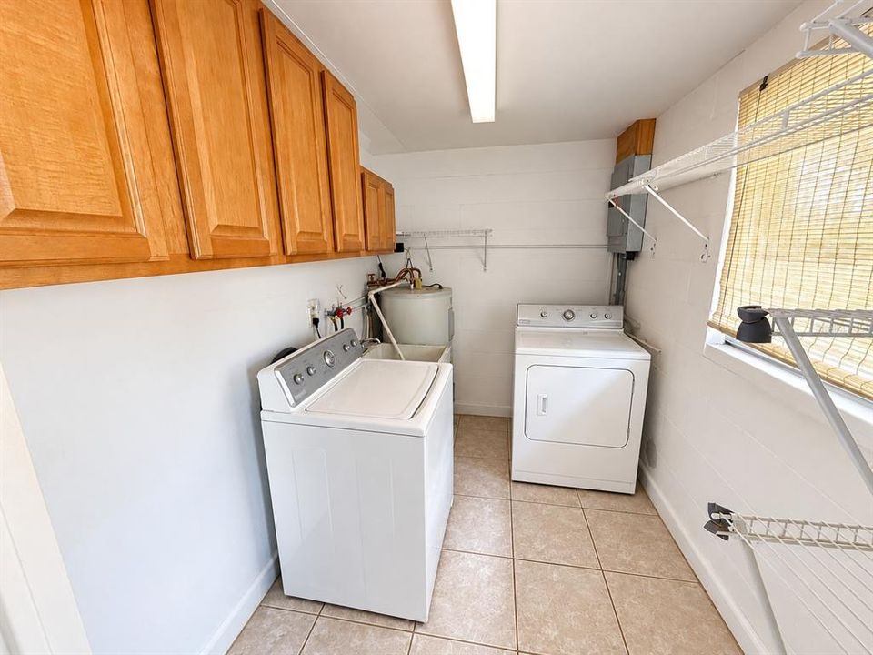 В аренду: $1,600 (2 спален, 2 ванн, 1095 Квадратных фут)