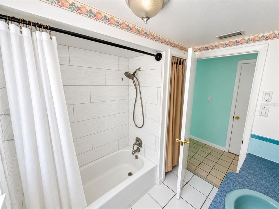 В аренду: $1,600 (2 спален, 2 ванн, 1095 Квадратных фут)
