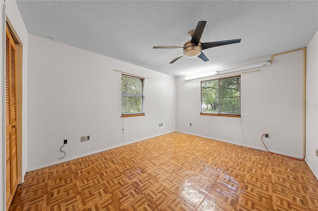 En Venta: $455,000 (3 camas, 2 baños, 1500 Pies cuadrados)