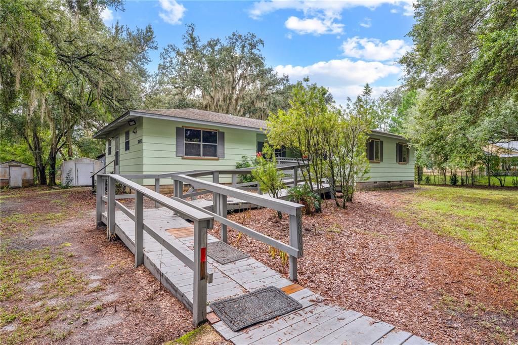 En Venta: $455,000 (3 camas, 2 baños, 1500 Pies cuadrados)