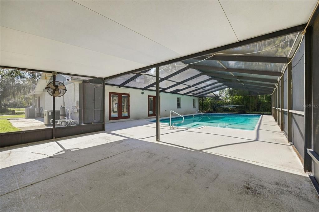 For Sale: $769,000 (4 beds, 2 baths, 2296 Square Feet)