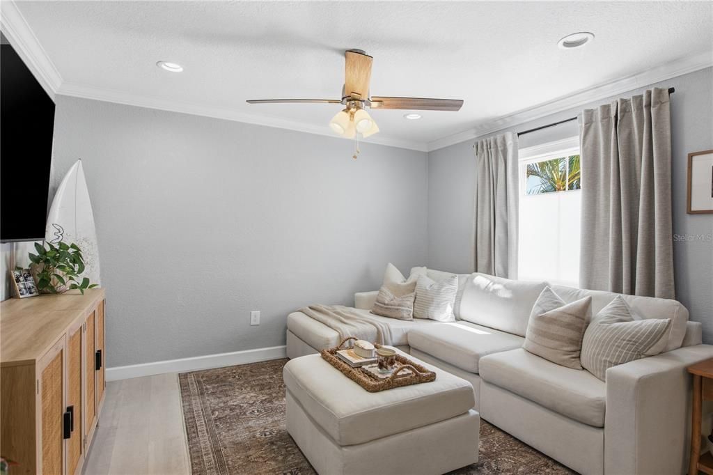 En Venta: $250,000 (2 camas, 1 baños, 760 Pies cuadrados)