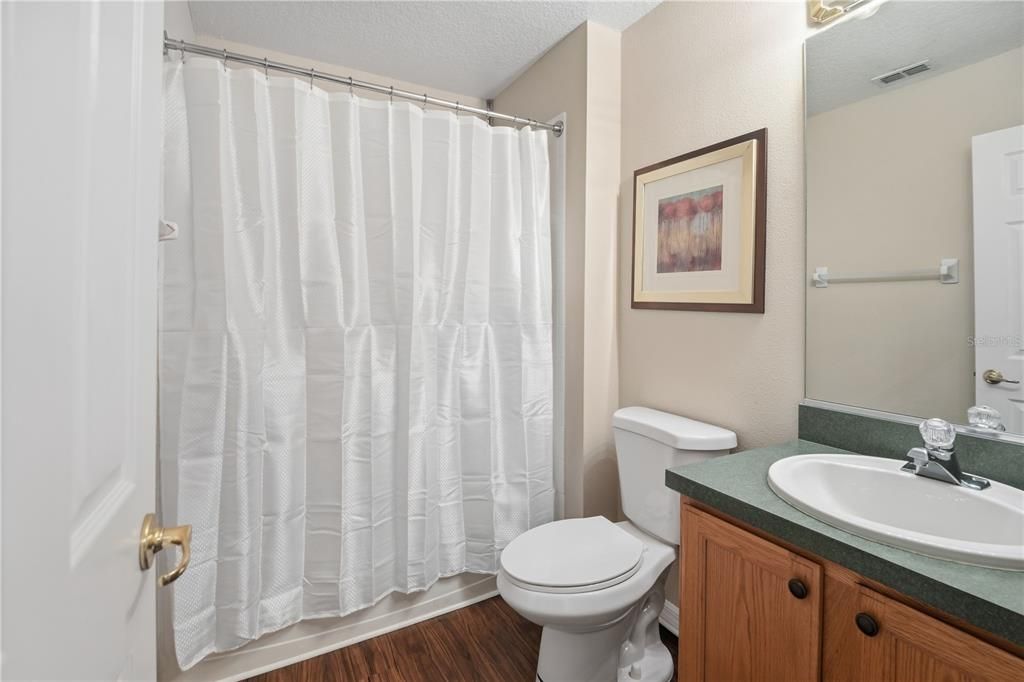 For Sale: $1,125,000 (5 beds, 5 baths, 3403 Square Feet)