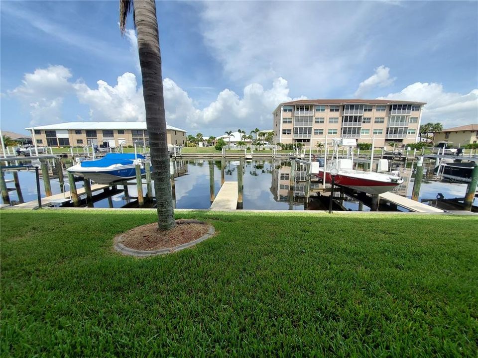 For Rent: $3,800 (2 beds, 2 baths, 1111 Square Feet)