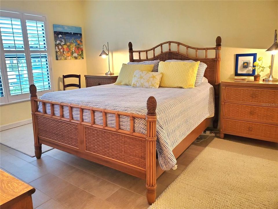 For Rent: $3,800 (2 beds, 2 baths, 1111 Square Feet)