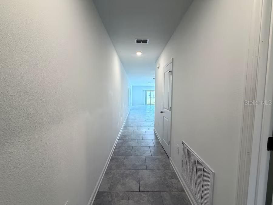 В аренду: $2,095 (3 спален, 2 ванн, 1432 Квадратных фут)