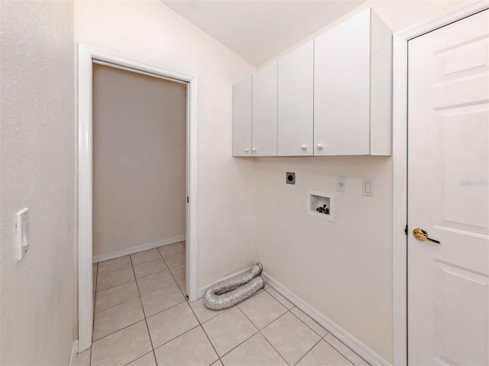 На продажу: $249,000 (3 спален, 2 ванн, 1488 Квадратных фут)