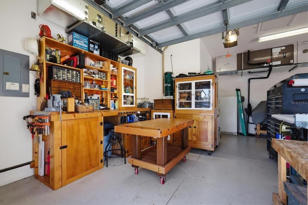 En Venta: $749,900 (4 camas, 3 baños, 3089 Pies cuadrados)