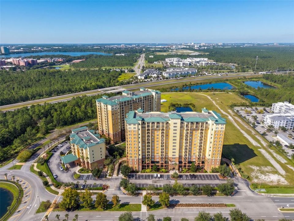 На продажу: $149,000 (2 спален, 2 ванн, 1060 Квадратных фут)