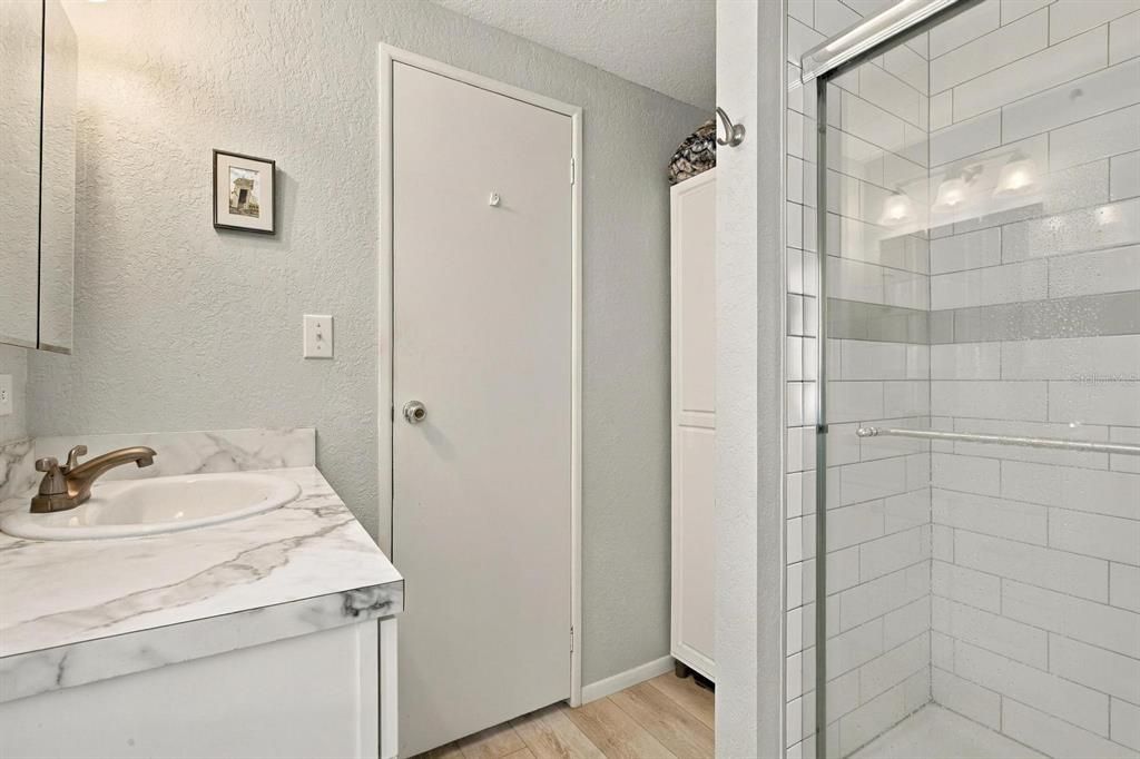 En Venta: $159,900 (2 camas, 2 baños, 1032 Pies cuadrados)