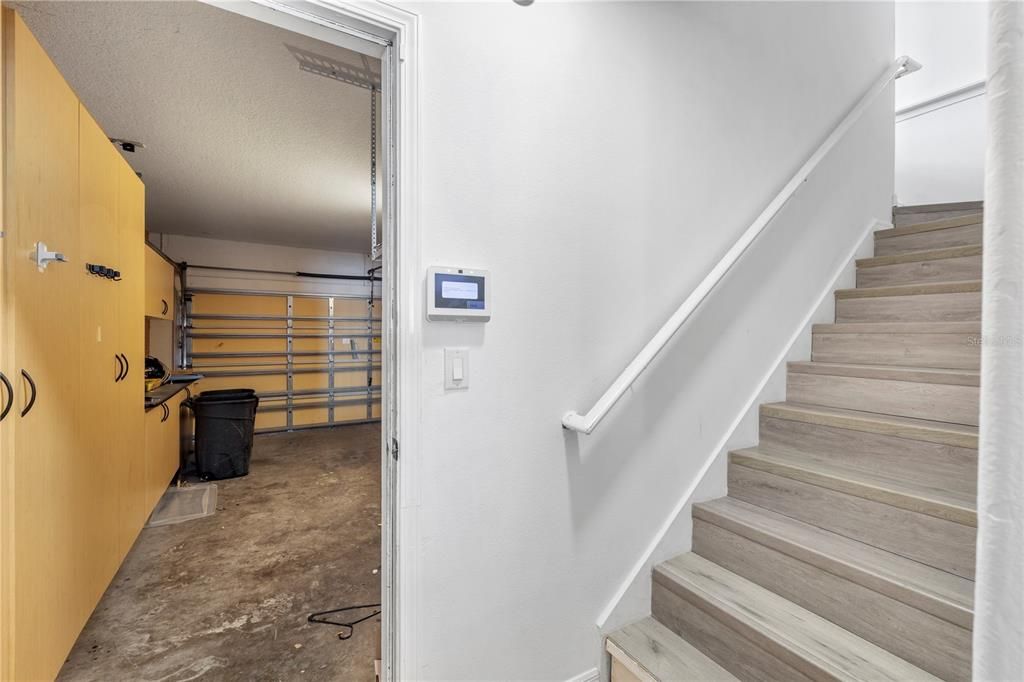En Venta: $475,000 (4 camas, 2 baños, 1941 Pies cuadrados)