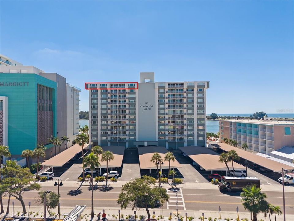 For Sale: $1,395,000 (3 beds, 3 baths, 2800 Square Feet)