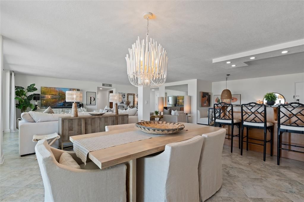 For Sale: $1,395,000 (3 beds, 3 baths, 2800 Square Feet)