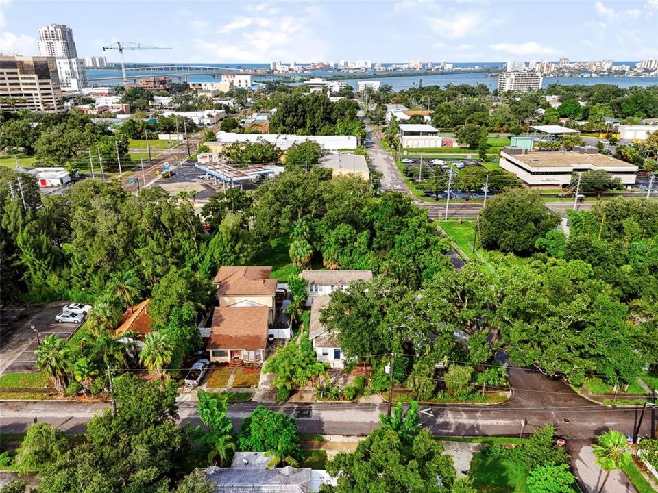 En Venta: $715,000 (6 camas, 0 baños, 1820 Pies cuadrados)
