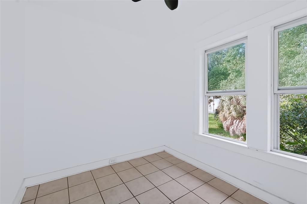 En Venta: $715,000 (6 camas, 0 baños, 1820 Pies cuadrados)