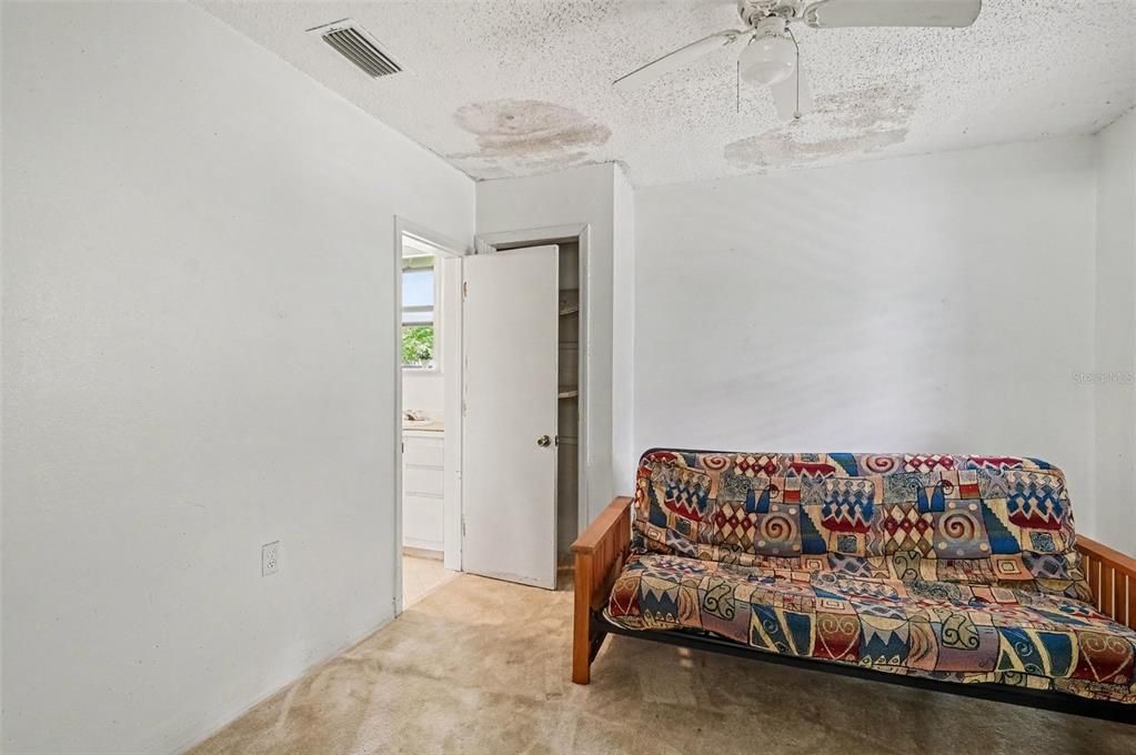 En Venta: $190,000 (3 camas, 3 baños, 1858 Pies cuadrados)