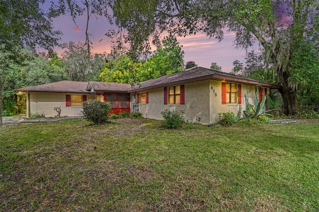 En Venta: $190,000 (3 camas, 3 baños, 1858 Pies cuadrados)