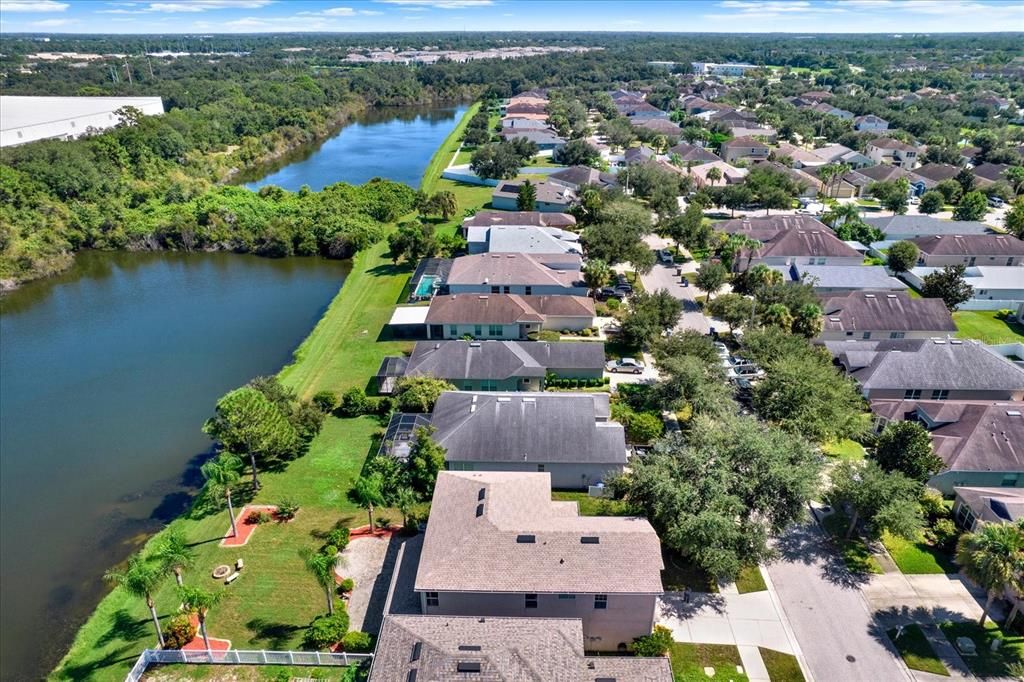 En Venta: $499,900 (4 camas, 2 baños, 2879 Pies cuadrados)