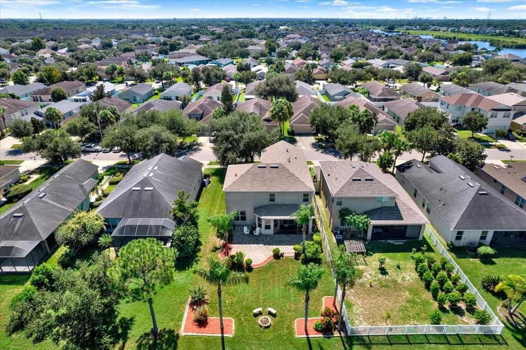 En Venta: $499,900 (4 camas, 2 baños, 2879 Pies cuadrados)