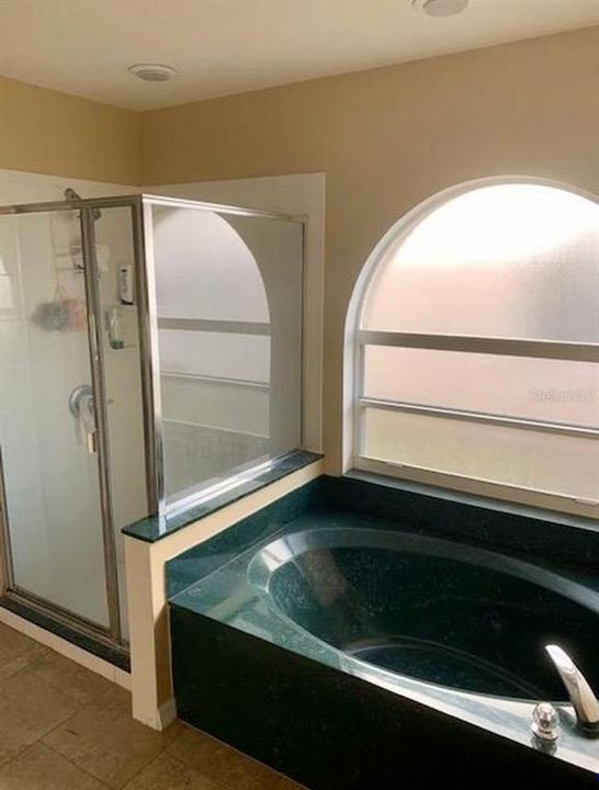 В аренду: $2,800 (5 спален, 3 ванн, 2269 Квадратных фут)