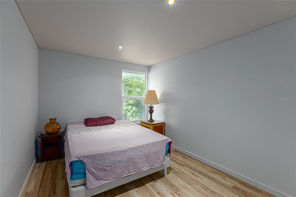 For Rent: $2,345 (3 beds, 2 baths, 1200 Square Feet)