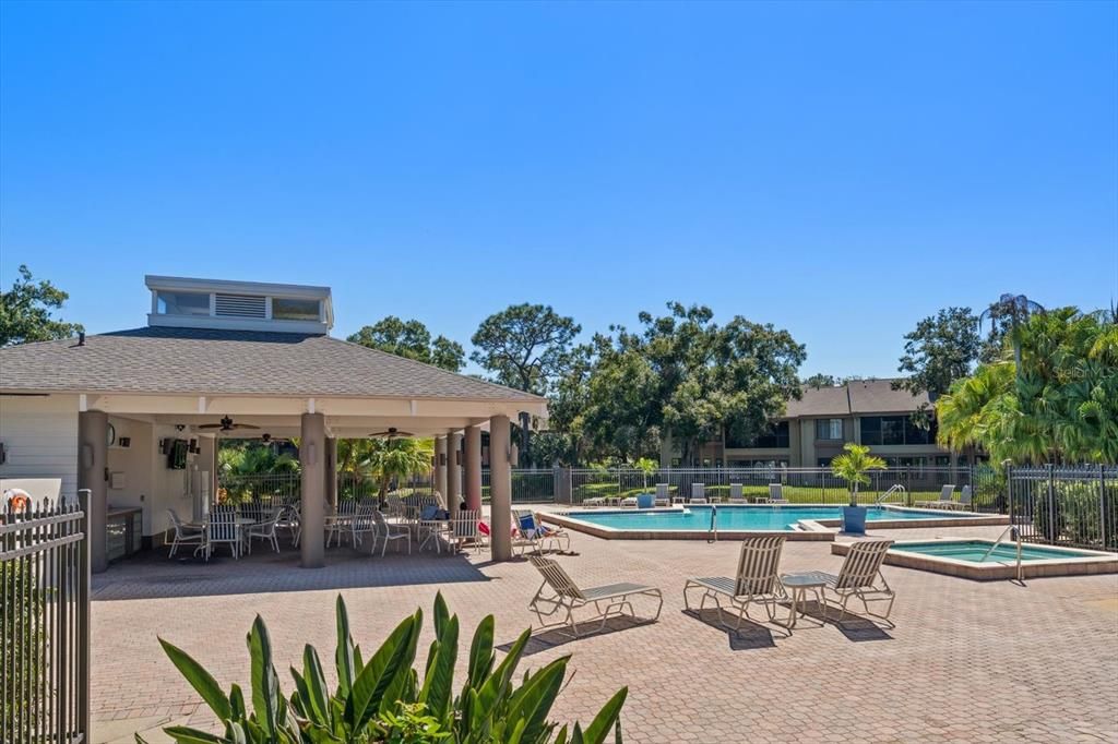 For Sale: $355,000 (3 beds, 2 baths, 1485 Square Feet)