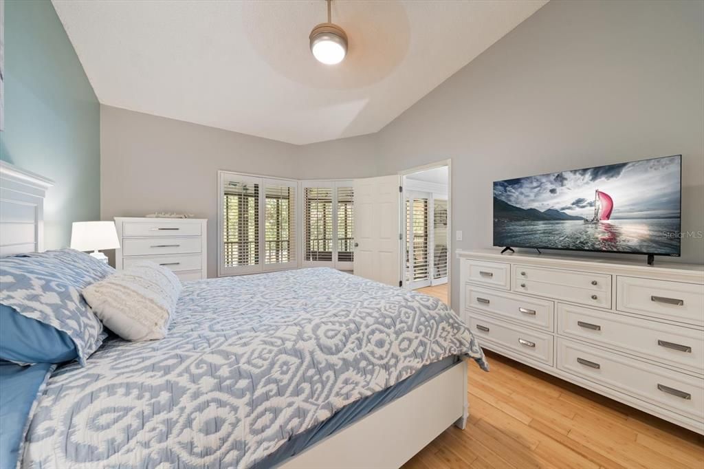 For Sale: $355,000 (3 beds, 2 baths, 1485 Square Feet)