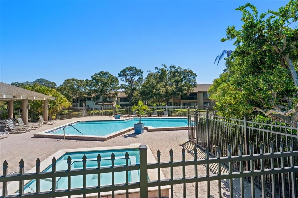 For Sale: $355,000 (3 beds, 2 baths, 1485 Square Feet)