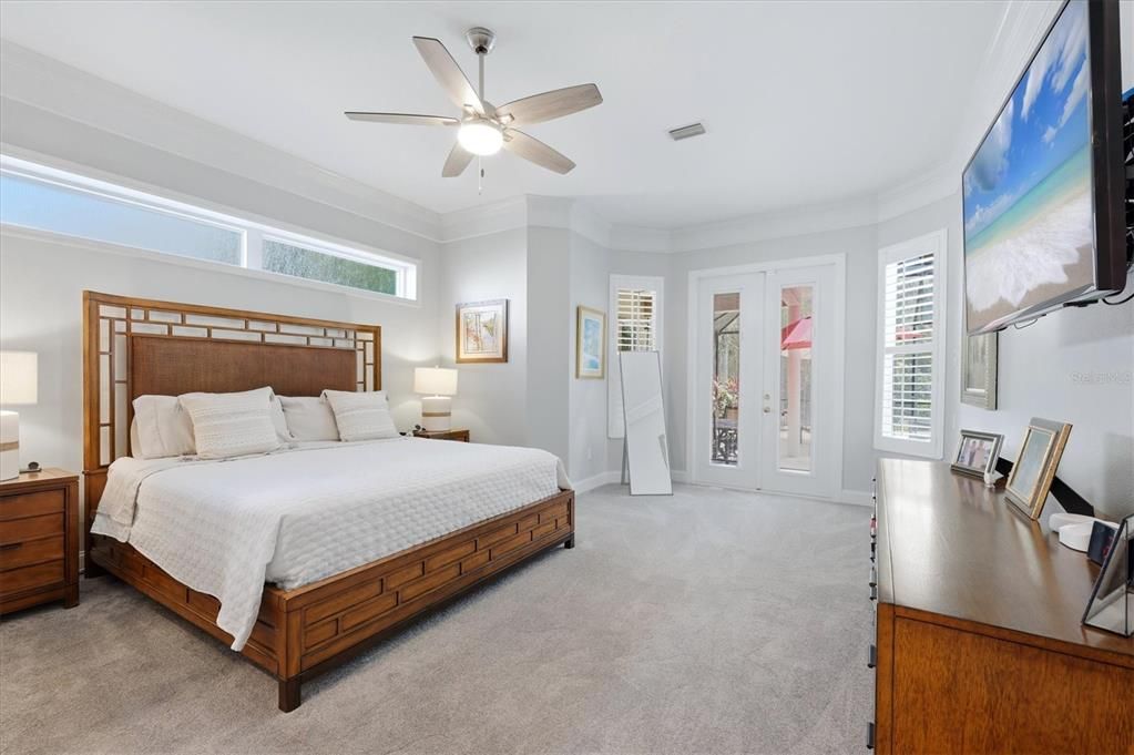 For Sale: $875,000 (3 beds, 2 baths, 2520 Square Feet)