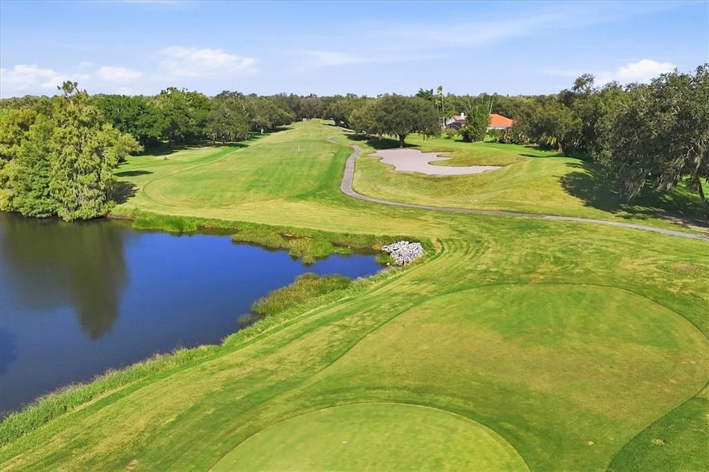 For Sale: $875,000 (3 beds, 2 baths, 2520 Square Feet)