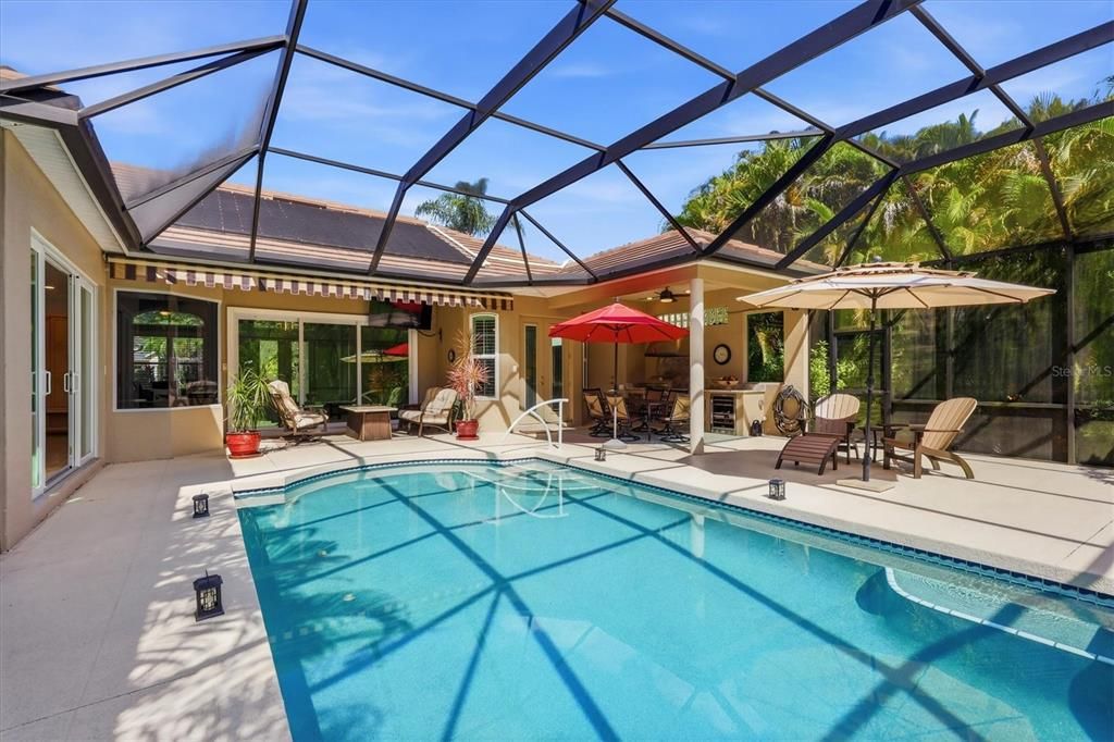 For Sale: $875,000 (3 beds, 2 baths, 2520 Square Feet)