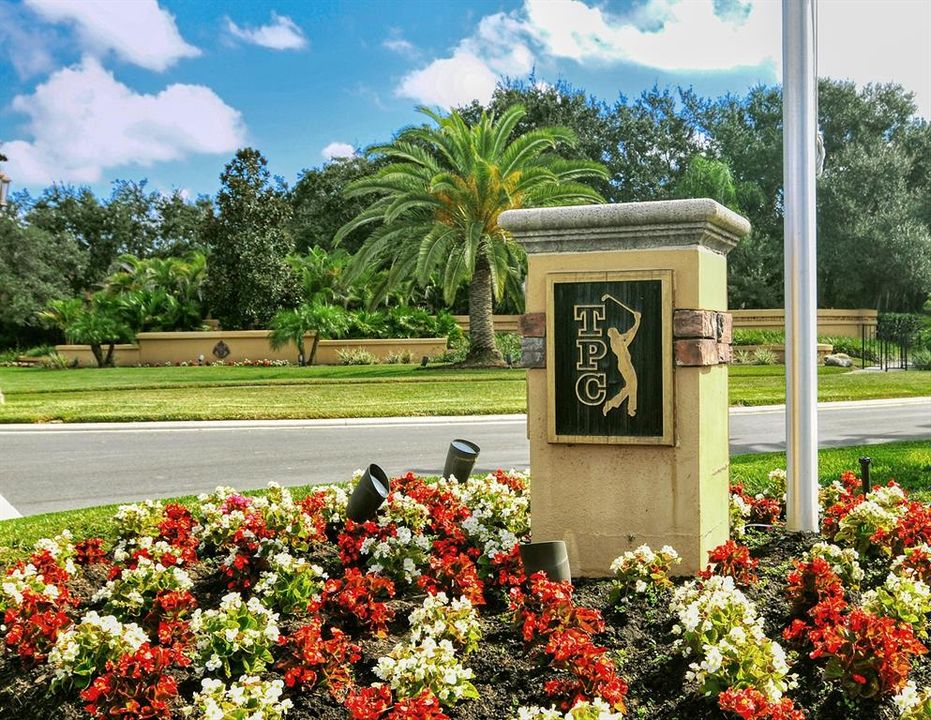 En Venta: $829,000 (3 camas, 3 baños, 3217 Pies cuadrados)