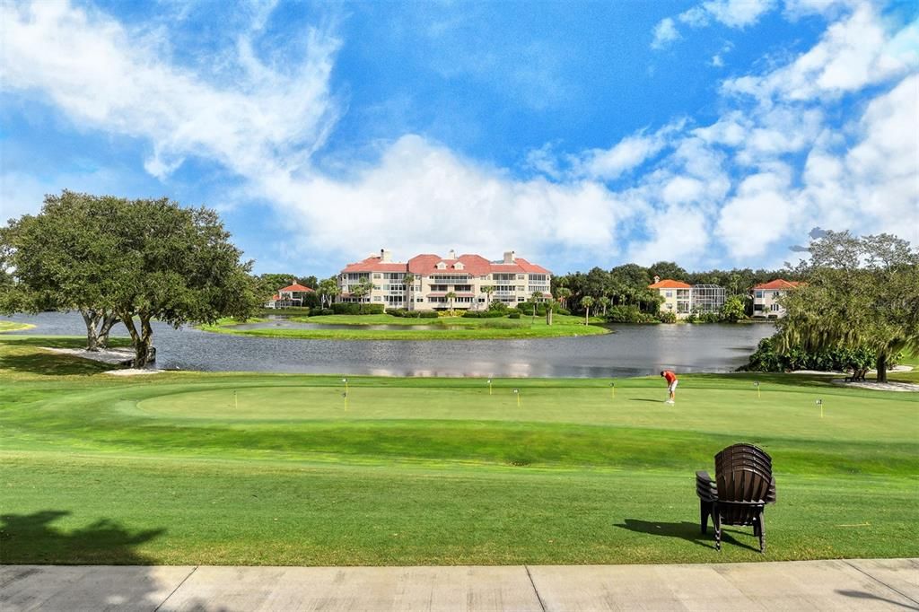 En Venta: $829,000 (3 camas, 3 baños, 3217 Pies cuadrados)