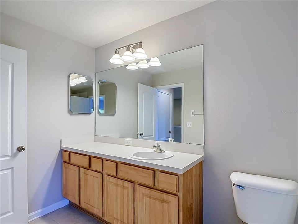 For Rent: $2,300 (3 beds, 2 baths, 1790 Square Feet)