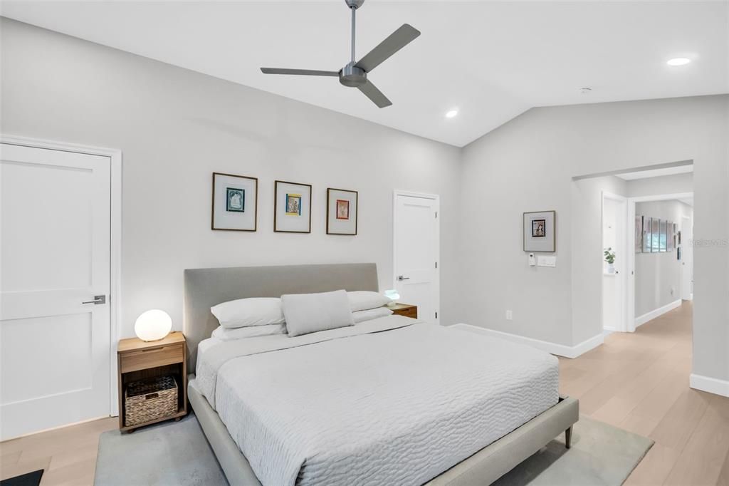 En Venta: $775,000 (3 camas, 2 baños, 1786 Pies cuadrados)