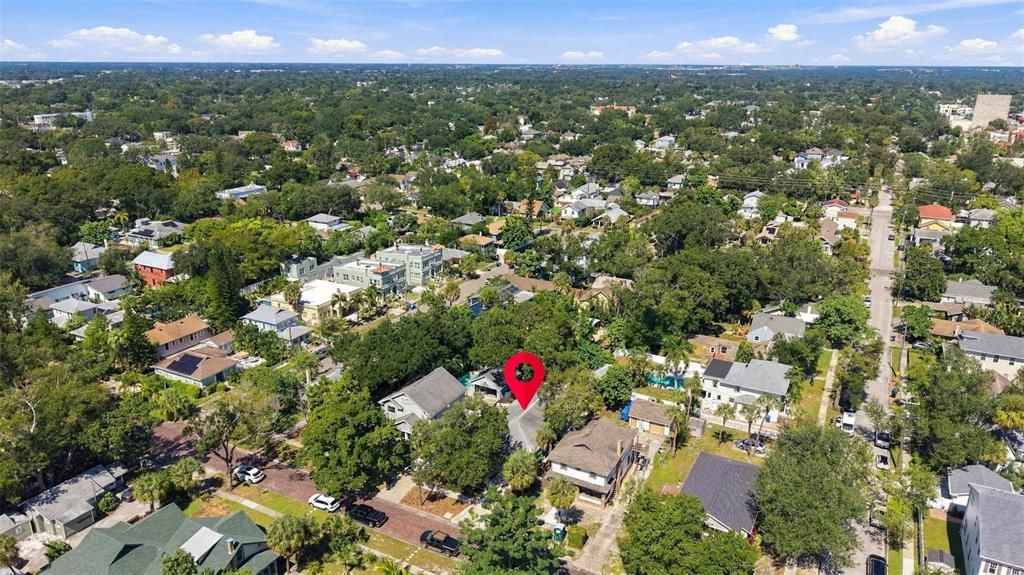 En Venta: $775,000 (3 camas, 2 baños, 1786 Pies cuadrados)