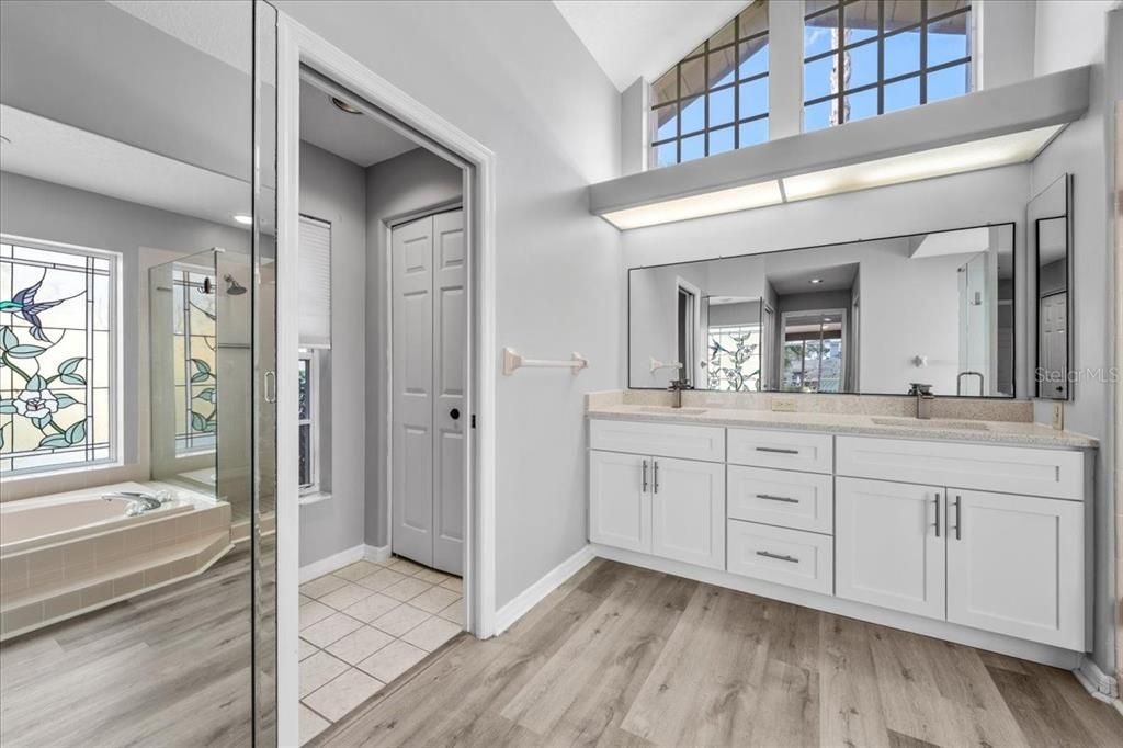 For Rent: $2,300 (3 beds, 2 baths, 2142 Square Feet)