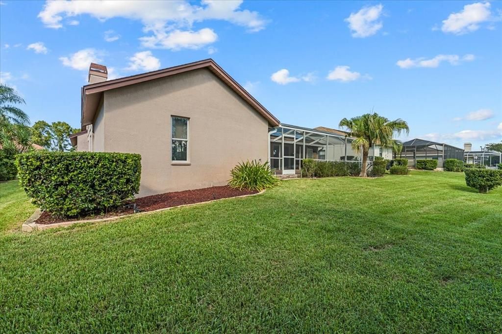 For Rent: $2,300 (3 beds, 2 baths, 2142 Square Feet)