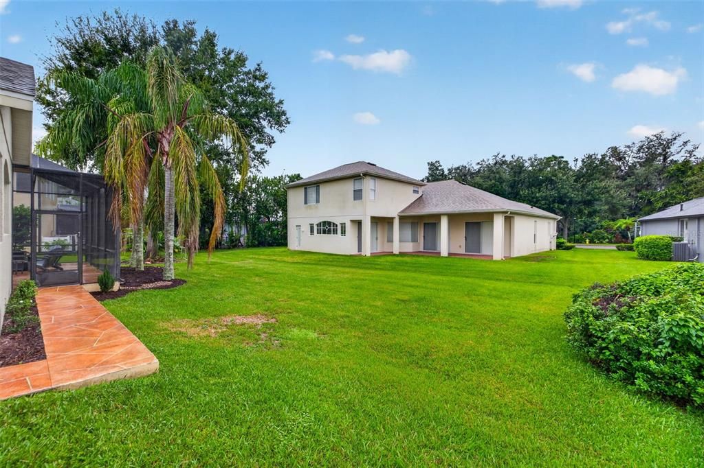 For Sale: $675,000 (5 beds, 4 baths, 3236 Square Feet)