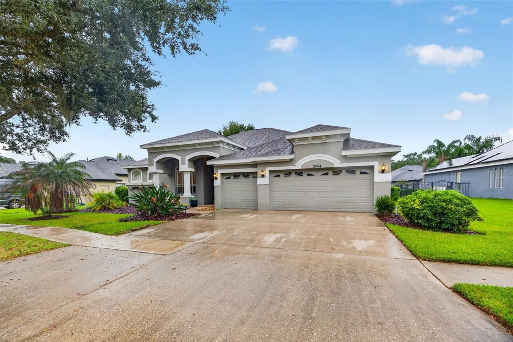 For Sale: $675,000 (5 beds, 4 baths, 3236 Square Feet)