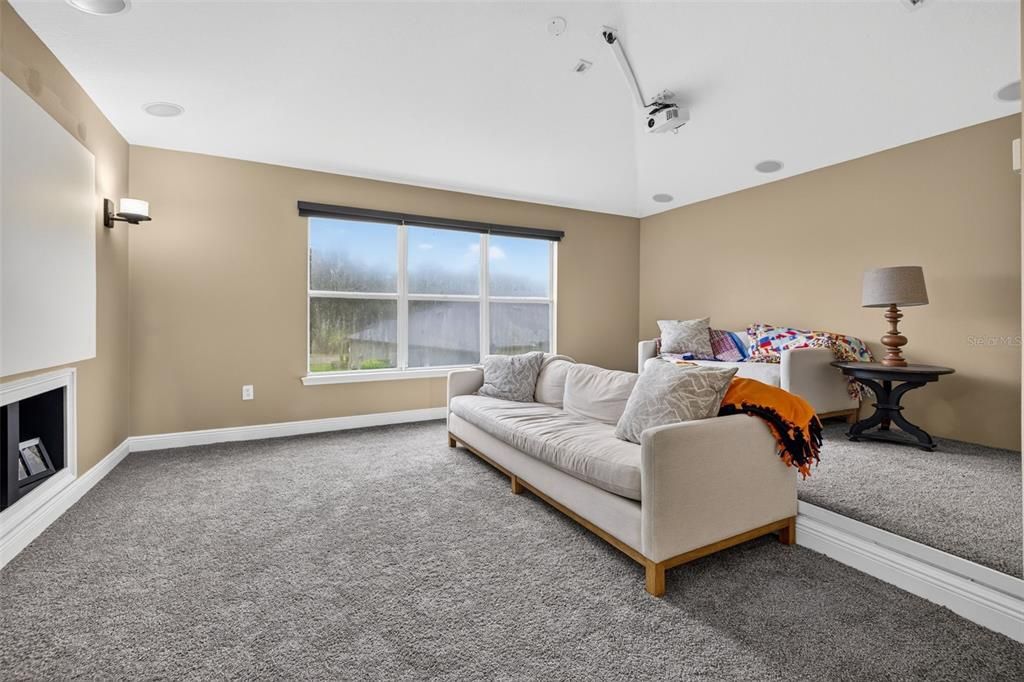 For Sale: $675,000 (5 beds, 4 baths, 3236 Square Feet)