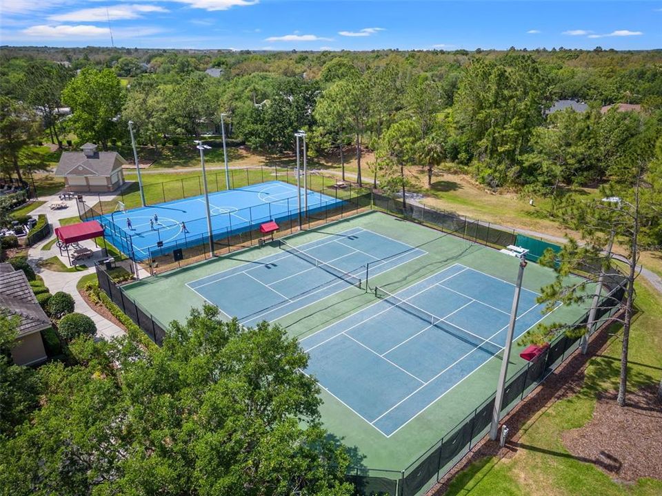 For Sale: $675,000 (5 beds, 4 baths, 3236 Square Feet)