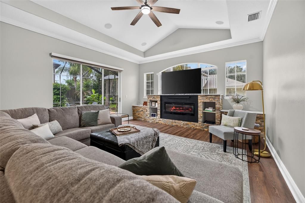 For Sale: $675,000 (5 beds, 4 baths, 3236 Square Feet)